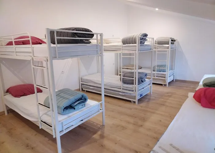 Les Chambrees Du Bac 3*